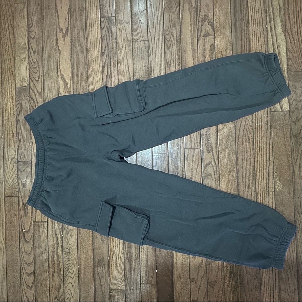 Aeropostale grey cargo sweatpantss